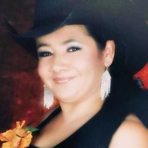 Meet your Posher, Eva